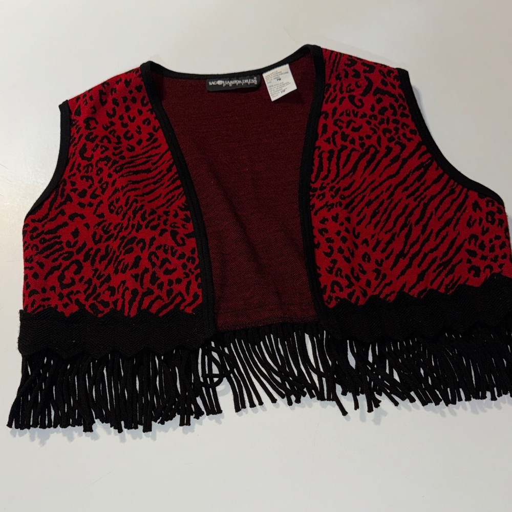 Vintage Sag Harbor Petites Red & Black Animal Print‎ Knit Cropped Hippie Vest